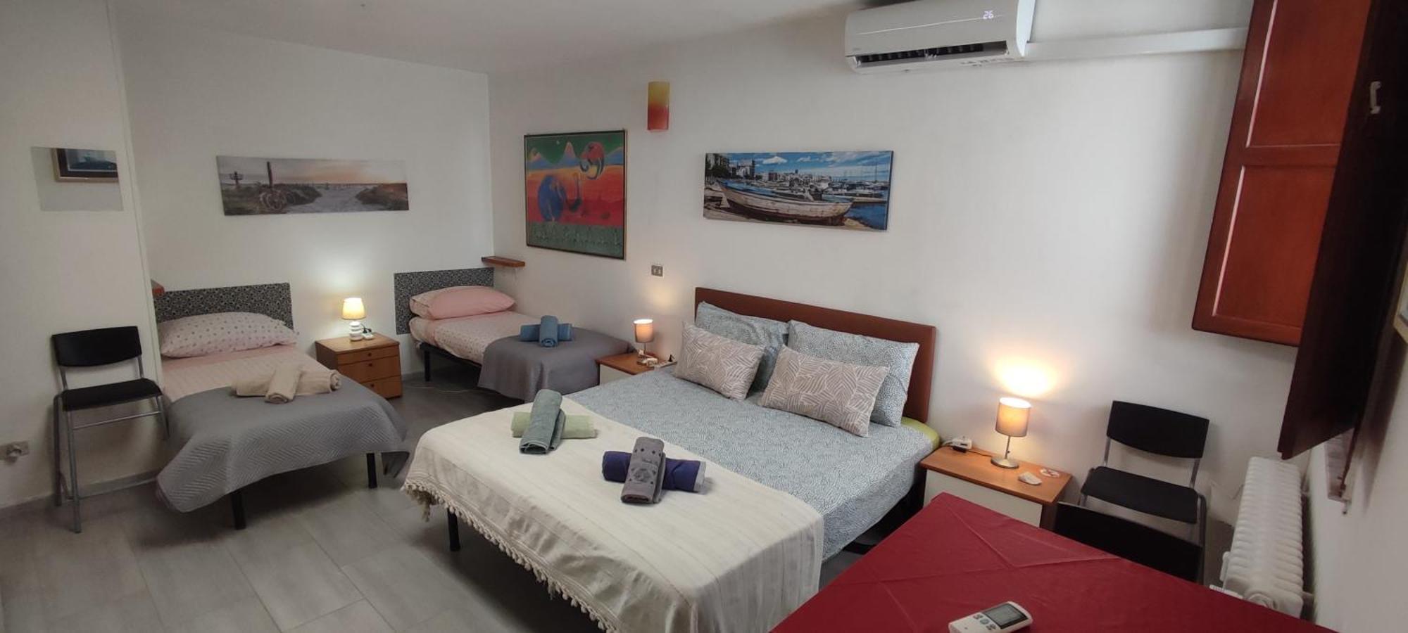 Super Central Studio, No Noise, Near Seaside, Shops Bari Exterior foto